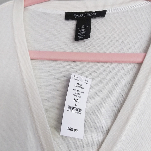 White House Black Market Two Toned Preppy Cardigan - Picture 3 of 3